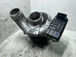 ������� Mercedes-Benz E-Class 2005 A6420901480 W211 OM642 3.0 CDI A6420901480 ����