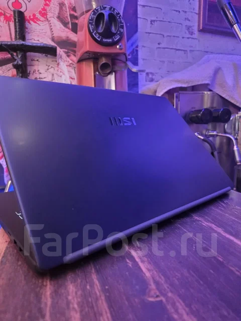 MSI Modern 15 B7M. 15.6", ��� 8 ��, ���� 256���, WiFi: 1, Bluetooth: 1, ����������� �� 4��. ����