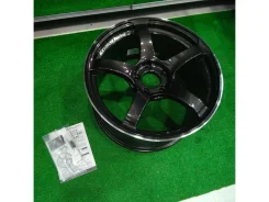 Advan Racing TC-4