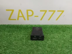 USB ������ Chery Arrizo 703000724AA 8 703000724AA ����