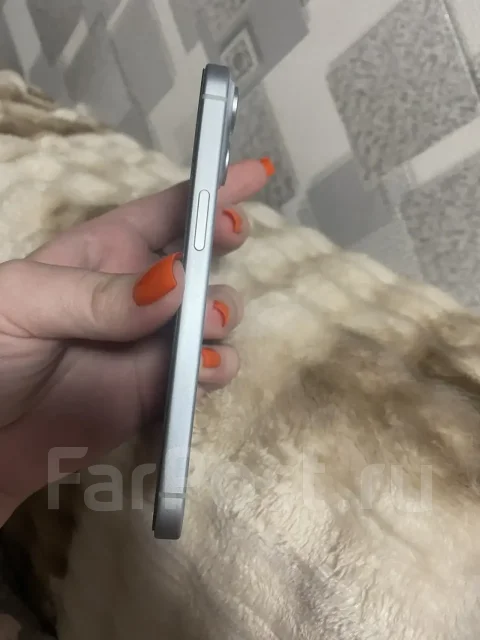 Apple iPhone 15. �/�, 256 ��, �����, 4G LTE, NFC, eSIM, ������� �������, ������������ ������� ����