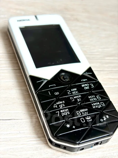 Nokia 7500 Prism. �/� ����