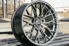 Vorsteiner. 8.5x19", 5x114.3, ET38, �� 73,1���. ����