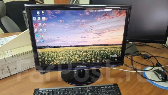 Samsung. 22", ���������� �� (LCD, LED, QLED) ����
