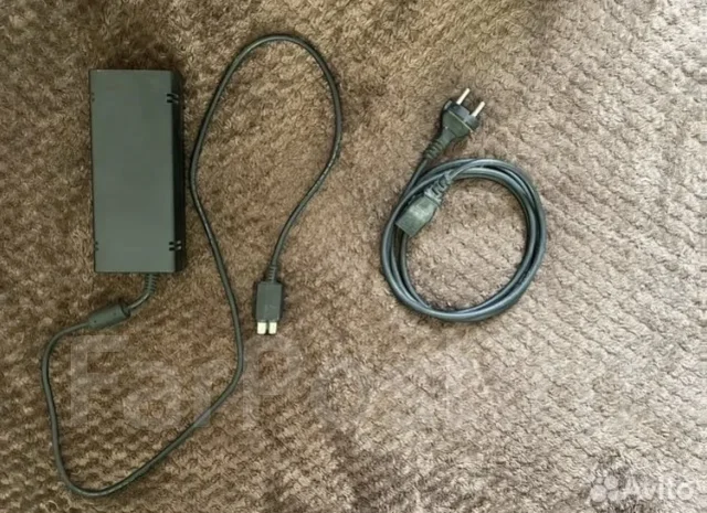Microsoft Xbox 360 Slim ����