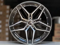 Advan Racing RS. 8.5x19", 5x114.3, ET35, �� 73,1���. ����