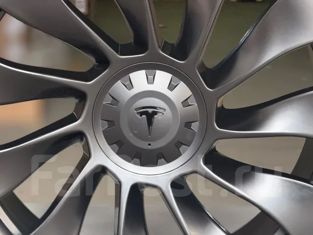Tesla. 9.0x20", 5x114.3, ET34, �� 64,1���. ����