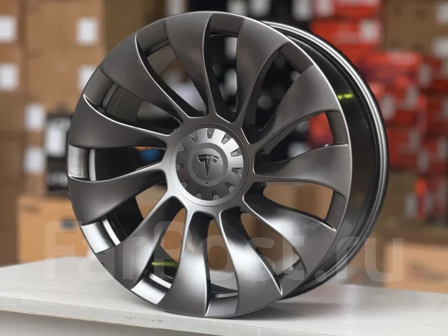 Tesla. 9.0x20", 5x114.3, ET34, �� 64,1���. ����