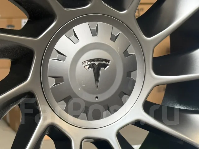 Tesla. 9.0x20", 5x114.3, ET34, �� 64,1���. ����