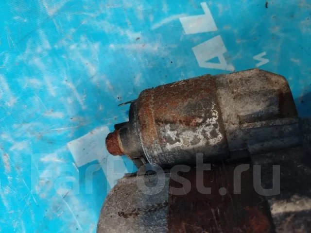 ������� Renault Megane 1995-2002 8200584664 8200584664 ����