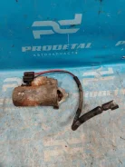 ������� Ford Focus 2001-2007 1061272 1061272 ����