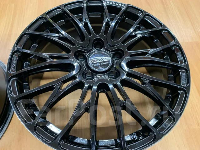 RAYS Volk Racing TE37 SL Sonic. 7.5x18", 5x114.3, ET45, �� 73,1���. ��� ����� �� ������������ ����