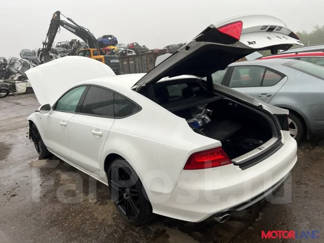 ��������� Audi A7 2010-2018 21477819 059903018 ����