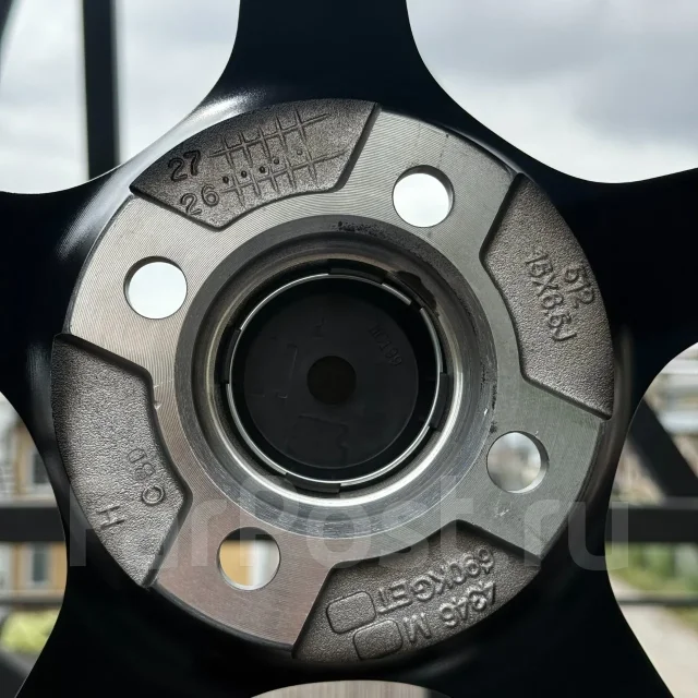 Advan Racing. 6.5x15", 4x100, ET38, �� 73,1���. ����