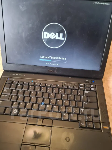 Dell Latitude E6410. 14", 2,4����, ��� 8 ��, ���� 320���, WiFi: 1, Bluetooth: 1, ����������� �� 1��. ����