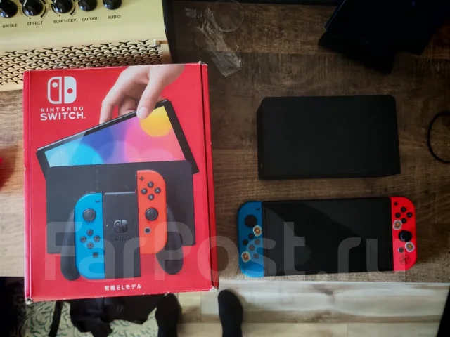 Nintendo Switch OLED ����