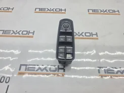 ���� ������ ����������������� Porsche Panamera 2011 7PP959858H 970 4.8 (M4840) 7PP959858H ����