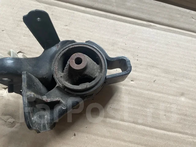 ������� ��������� Toyota Corolla Spacio AE111 12372-15220 ����
