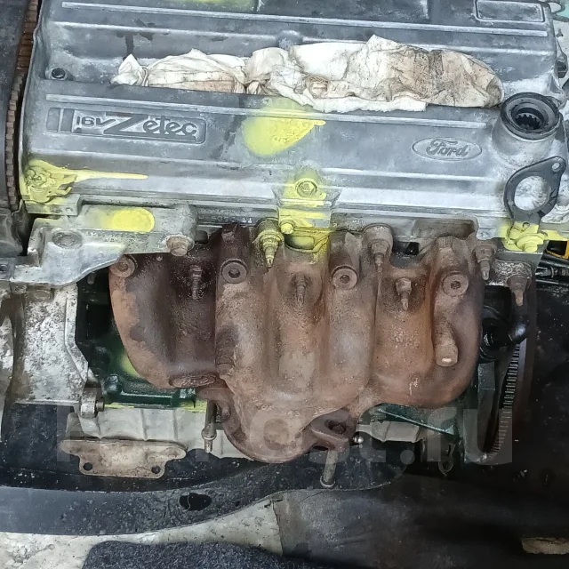 ��������� Ford Escort1.6 L1H 16v Zetec ����