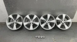 4 Racing. 7.5x18", ET35, �� 60,1���. ����
