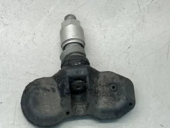 ������ �������� � ���� Volkswagen Passat B7 3AA907275B 3AA907275B ����