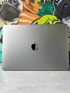 Apple MacBook Pro 13 2017 Mid. 13.3", 2,3����, ��� 256 �� � ������, ���� 256���, WiFi: 1, Bluetooth: 1, ����������� �� 12��. ����