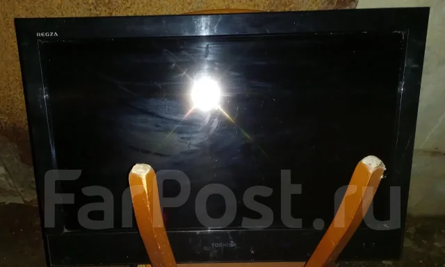 Toshiba. LCD (��) ����