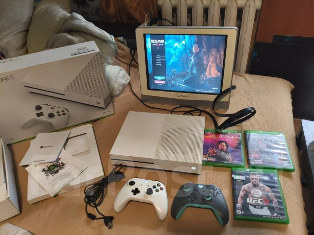Microsoft Xbox One S ����