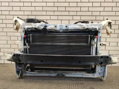 Nose cut Toyota Noah 2016 1636328200 ZWR80W 2ZR-FXE 1636328200 ����