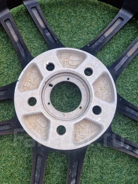 AVS Model T5. 8.0x18", 5x100, ET48 ����