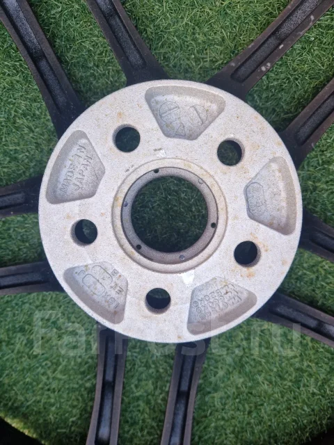 AVS Model T5. 8.0x18", 5x100, ET48 ����