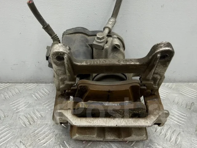 ������� Audi A4 8W0615403A B9, ������ ����� 8W0615403A ����