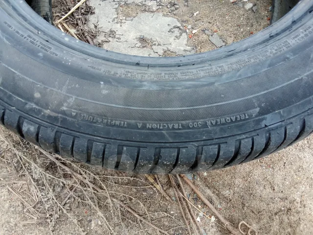 Bridgestone Dueler H/L 400. ������, �/�, ����� 25 % ����