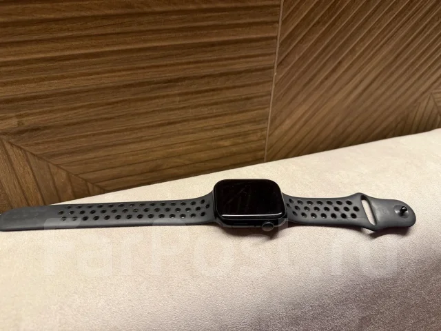 Apple Watch Series 7. GPS, NFC ����