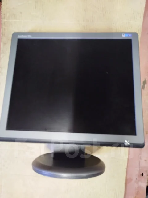 Samsung. 19", ���������� �� (LCD, LED, QLED) ����