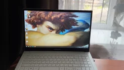 Maibenben M555. 15.6", 3,2����, ��� 8 ��, ���� 512���, WiFi: 1, Bluetooth: 1, ����������� �� 4��. ����