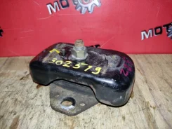 ������� ��������� Toyota Hiace Regius 1997-1999 1236138130 RCH47W 3RZ-FE 1236138130 ����