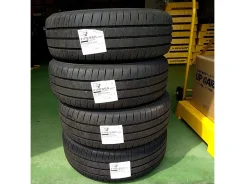 Bridgestone Finessa HB01