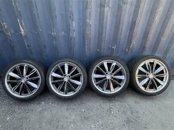 Weds Kranze