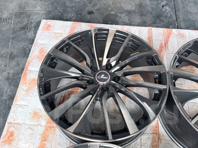 Weds Leonis VT. 8.0x19", 5x114.3, ET43, �� 72���. ����