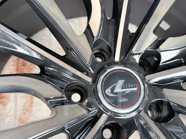 Weds Leonis VT. 8.0x19", 5x114.3, ET43, �� 72���. ����