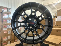 TRD. 7.5x18", 5x114.3, ET35, �� 60,1���. ����