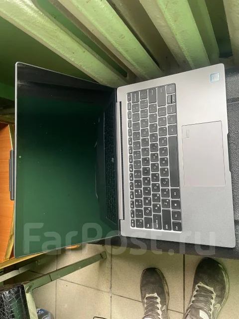 Xiaomi Mi Notebook Air 13.3. 13.3", 2,3����, ��� 8 ��, ���� 512���, WiFi: 1, Bluetooth: 1, ����������� �� 4��. ����