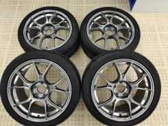 Dunlop Direzza