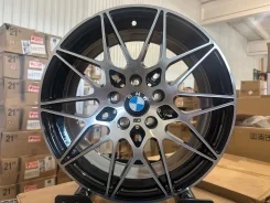 BMW. 8.0x17", 5x120, ET25, �� 72,6���. ����