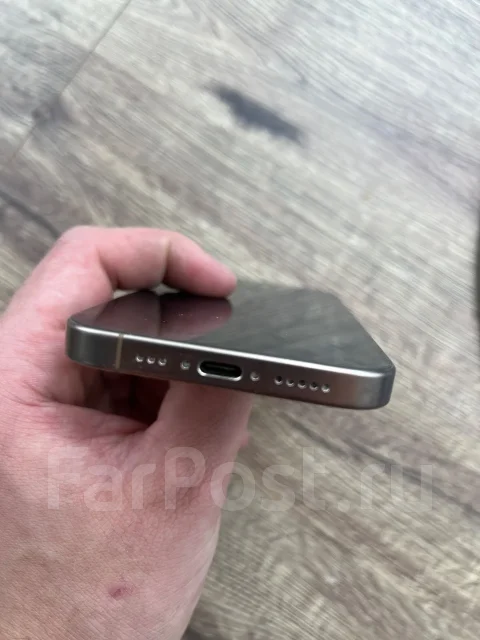 Apple iPhone 16 Pro. �/�, 256 ��, �������, 5G ����
