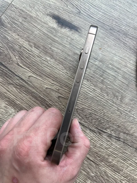 Apple iPhone 16 Pro. �/�, 256 ��, �������, 5G ����