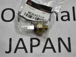 ������ �������� ����� Mitsubishi Pajero MC840219 4M40 MC840219 ����