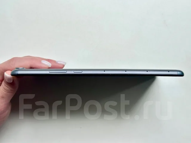 Huawei MediaPad M5 Lite. 8 ������, ������ 32 �� ����