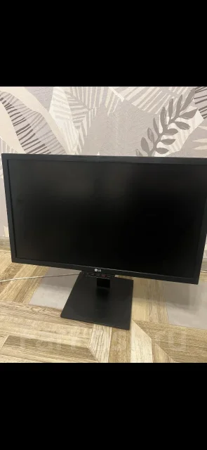 LG. 23", ���������� �� (LCD, LED, QLED) ����